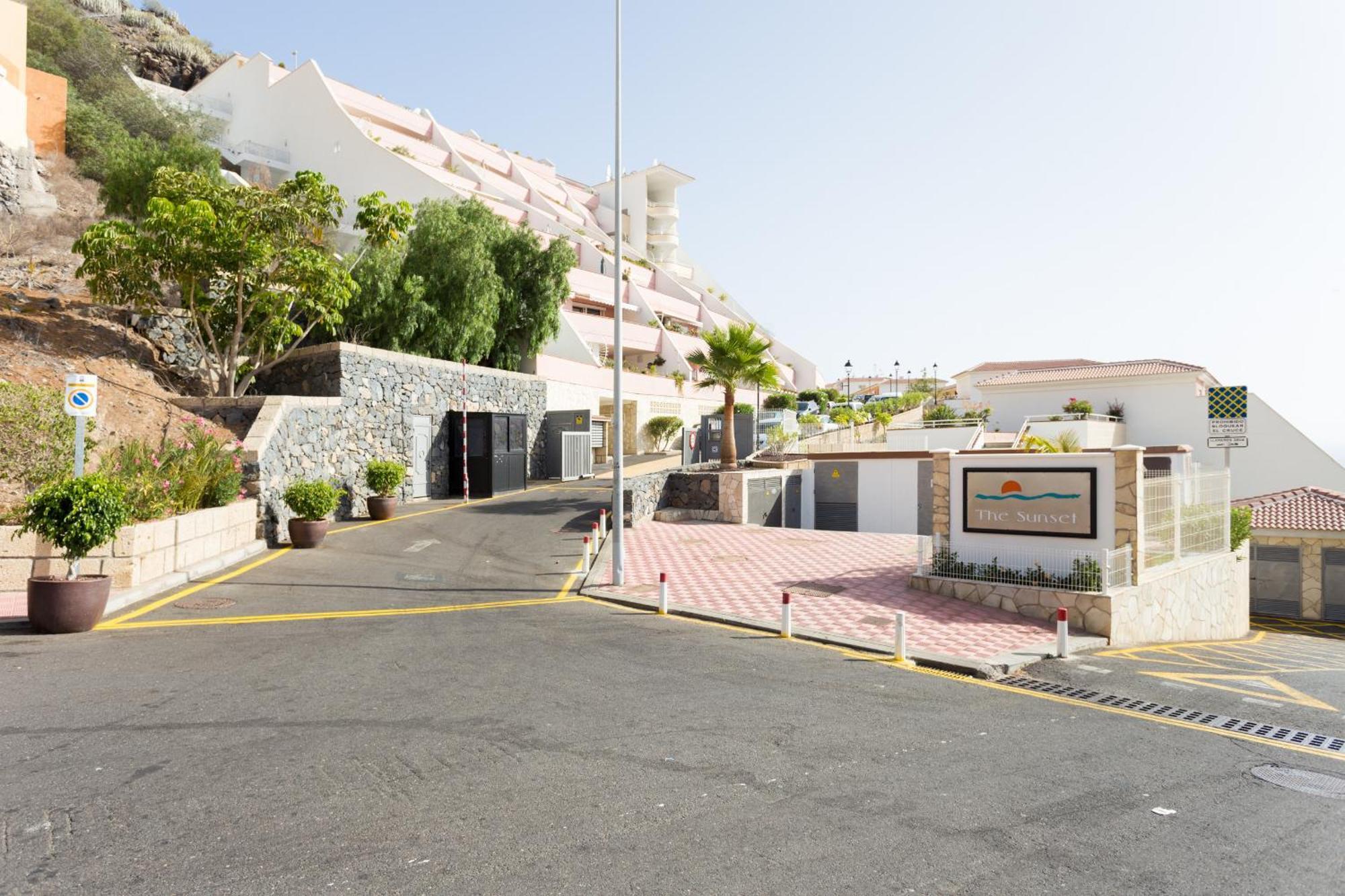 Eden Rentals Sunset Seaviews Residence Costa Adeje  ภายนอก รูปภาพ